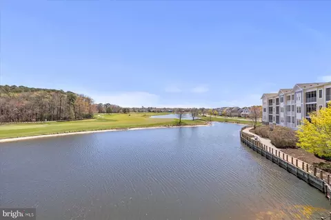 31738 Lakeview Dr #203, Selbyville, DE 19975