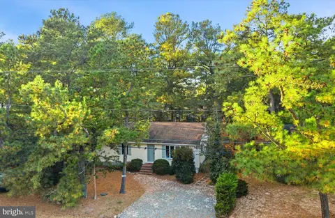 24 Cedar Rd, Rehoboth Beach, DE 19971