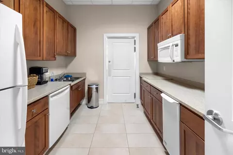 Kitchen - 26409 Kingfisher Rd, Ocean View, DE 19970 photo 6 of 6