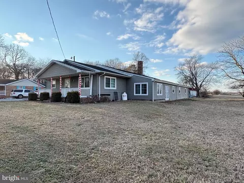 12319 County Seat Hwy, Laurel, DE 19956