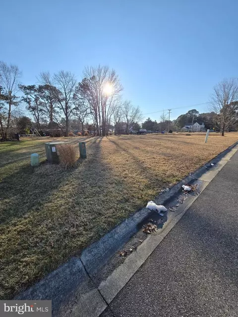4 Jordyn Ct, Ocean View, DE 19970