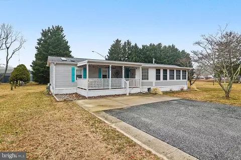 33420 Clover St, Lewes, DE 19958
