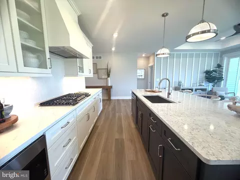 Kitchen - 23516 E Gate Dr, Frankford, DE 19945 photo 3 of 4