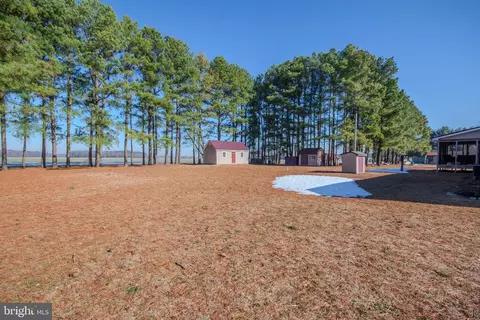 Exterior - 6761 Sharptown Rd, Laurel, DE 19956 photo 5 of 5