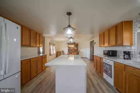 Kitchen - 6761 Sharptown Rd, Laurel, DE 19956 photo 1 of 1