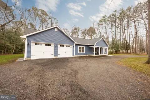 Exterior - 38001 Saint George Rd, Delmar, DE 19940 photo 2 of 9