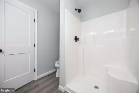 Bath - 38001 Saint George Rd, Delmar, DE 19940 photo 1 of 3