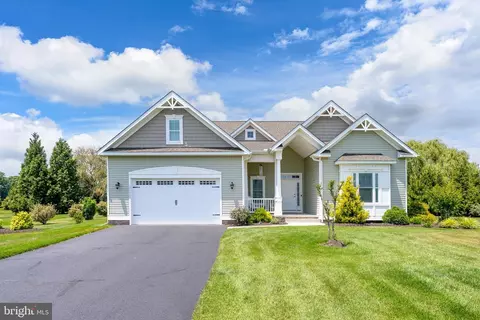 24860 Mistletoe Dr, Georgetown, DE 19947