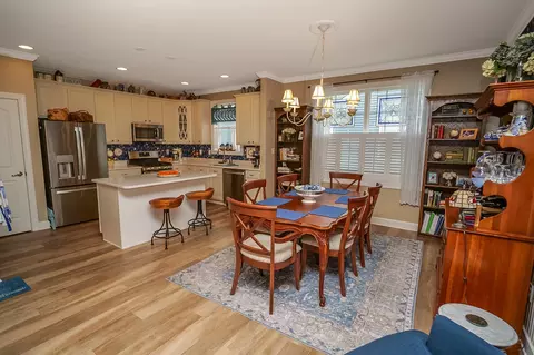 Dining - 305 Prospect St, Milton, DE 19968 photo 2 of 4