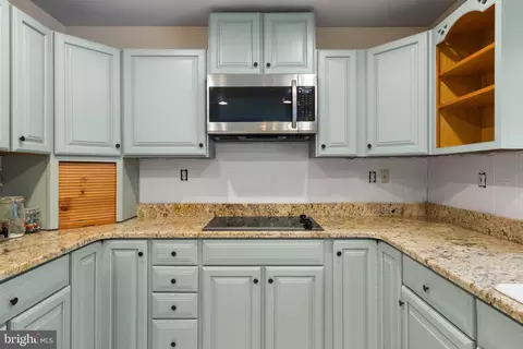 Kitchen - 30845 Al Jan Dr, Laurel, DE 19956 photo 2 of 3