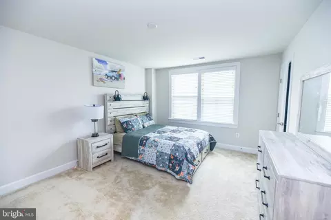 Bedroom - 22379 Grebe Ln, Ocean View, DE 19970 photo 5 of 8