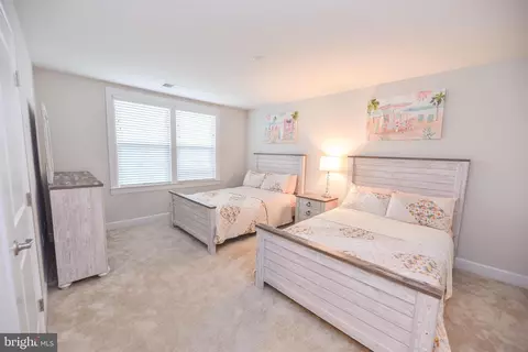 Bedroom - 22379 Grebe Ln, Ocean View, DE 19970 photo 3 of 8