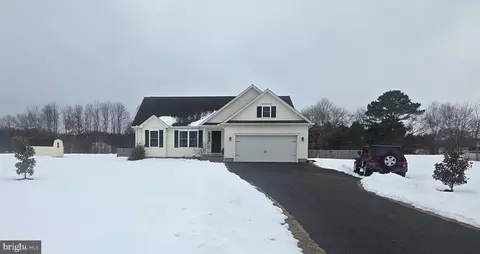 23014 Deep Creek Dr, Lincoln, DE 19960