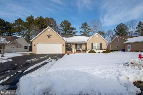 134 Meadow Dr, Seaford, DE 19973