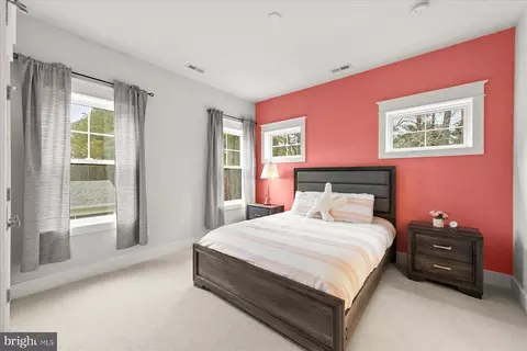 Bedroom - 43 Stingray Harbor Dr, Ocean View, DE 19970 photo 7 of 14