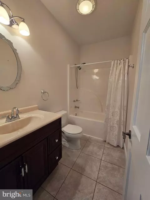 Bath - 26770 Deep Branch Rd, Milton, DE 19968 photo 4 of 5