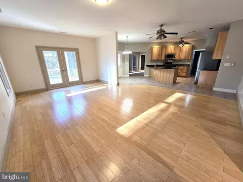 Living - 26770 Deep Branch Rd, Milton, DE 19968 photo 6 of 7