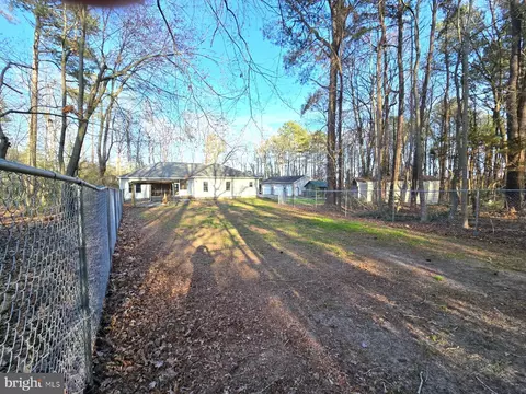 Exterior - 26770 Deep Branch Rd, Milton, DE 19968 photo 2 of 12