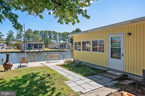 35456 Pine Dr, Millsboro, DE 19966