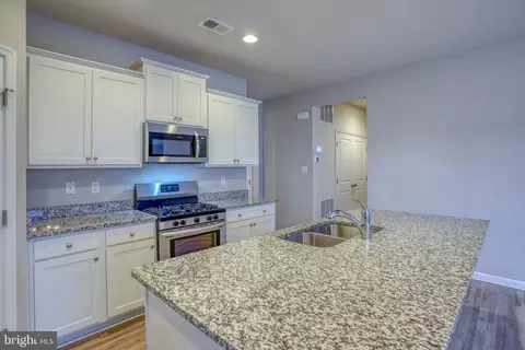 Kitchen - 29649 Riverstone Dr, Milton, DE 19968 photo 2 of 2