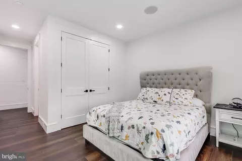 Bedroom - 20157 W Piney Grove Rd, Georgetown, DE 19947 photo 8 of 12
