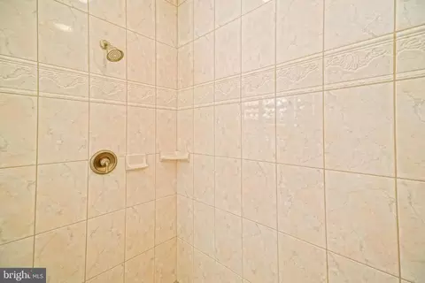 Bath - 23761 Winding Way, Milton, DE 19968 photo 2 of 8