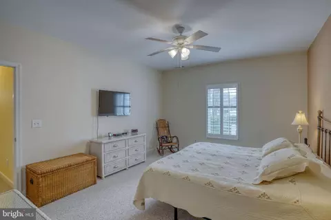 Bedroom - 30611 Cedar Neck Rd #2104, Ocean View, DE 19970 photo 3 of 5