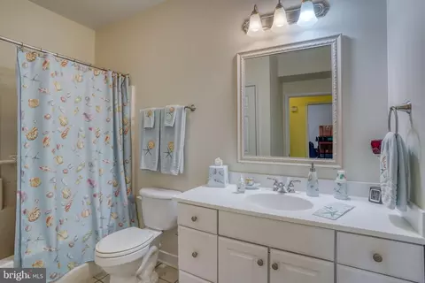 Bath - 30611 Cedar Neck Rd #2104, Ocean View, DE 19970 photo 1 of 2