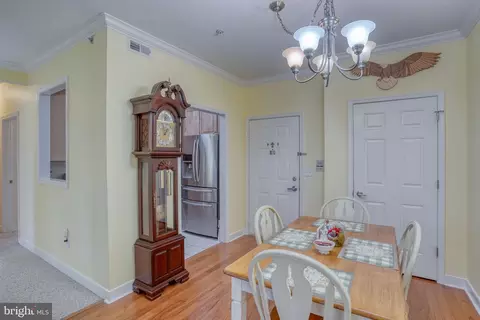 Dining - 30611 Cedar Neck Rd #2104, Ocean View, DE 19970 photo 1 of 3