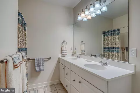 Bath - 30611 Cedar Neck Rd #2104, Ocean View, DE 19970 photo 2 of 2