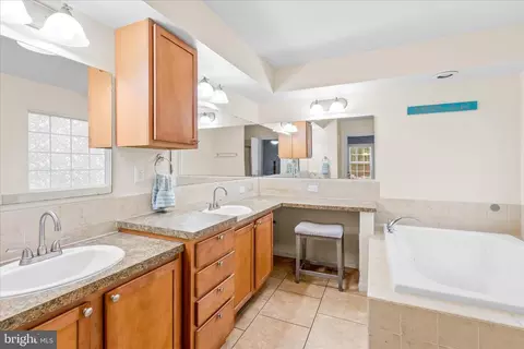 Bath - 26518 Bimeler Ct, Georgetown, DE 19947 photo 1 of 3