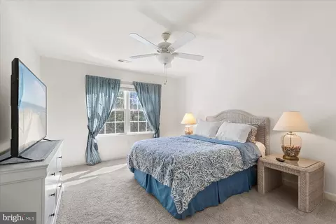 Bedroom - 18 Ocean Mist Dr, Ocean View, DE 19970 photo 4 of 10