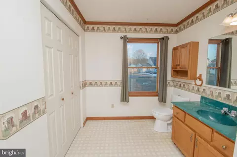 Bath - 35572 Jami Ave, Laurel, DE 19956 photo 1 of 5