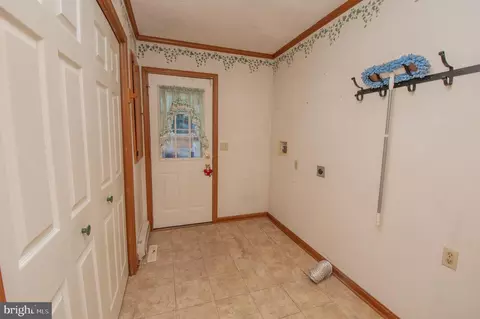 Entry Way - 35572 Jami Ave, Laurel, DE 19956 photo 1 of 1