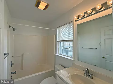 Bath - 31497 Red Mill Dr, Lewes, DE 19958 photo 1 of 1