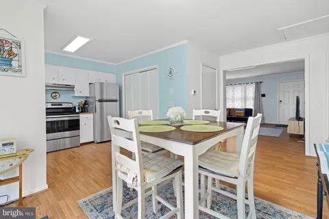 Dining - 405 S Spinnaker Ln, Milton, DE 19968 photo 2 of 2