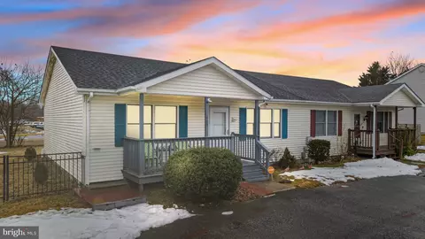 405 S Spinnaker Ln, Milton, DE 19968