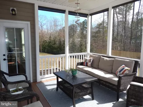 Exterior - 27 Thornton Dr, Ocean View, DE 19970 photo 7 of 13