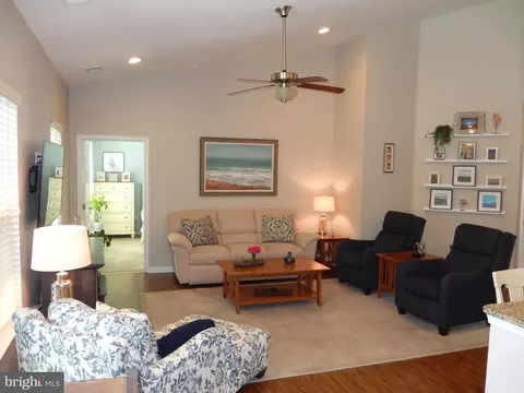 Living - 27 Thornton Dr, Ocean View, DE 19970 photo 2 of 3