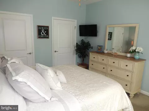 Bedroom - 27 Thornton Dr, Ocean View, DE 19970 photo 2 of 8