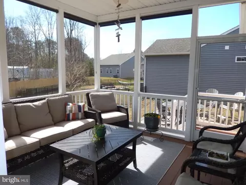 Exterior - 27 Thornton Dr, Ocean View, DE 19970 photo 5 of 13