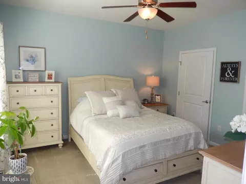 Bedroom - 27 Thornton Dr, Ocean View, DE 19970 photo 1 of 8