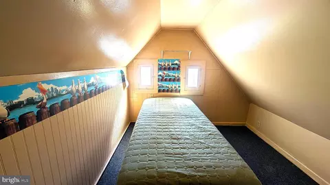 Bedroom - 15 E 4th St, Blades, DE 19973 photo 1 of 1