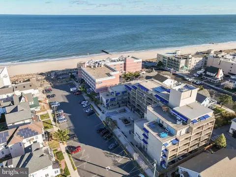 8 Olive Ave #205, Rehoboth Beach, DE 19971