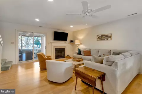 Living - 829 Beach Haven Dr #C, Bethany Beach, DE 19930 photo 1 of 4