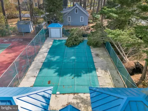 Exterior - 829 Beach Haven Dr #C, Bethany Beach, DE 19930 photo 6 of 7