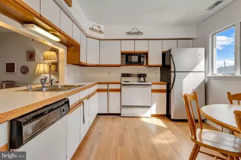 Kitchen - 829 Beach Haven Dr #C, Bethany Beach, DE 19930 photo 1 of 3