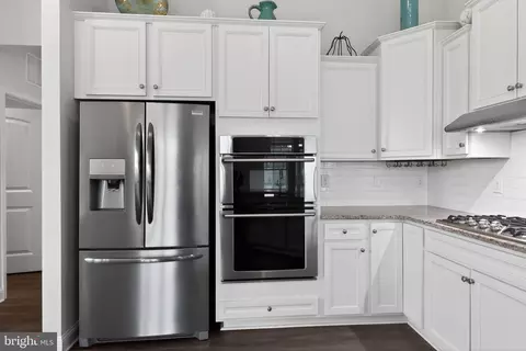 Kitchen - 15376 Crape Myrtle Rd, Milton, DE 19968 photo 3 of 4