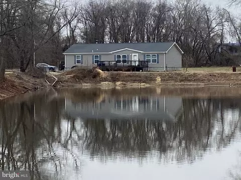 9415 Cherry Tree Ln, Seaford, DE 19973