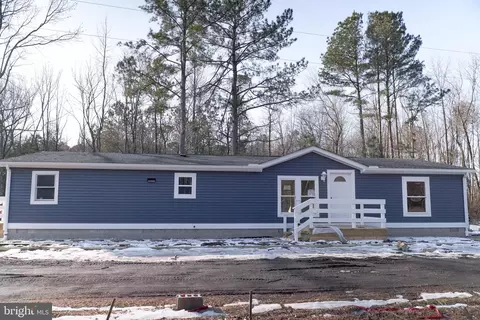 22573 Concord Pond Rd, Georgetown, DE 19947